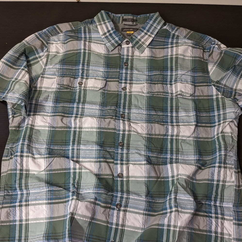 Mens Eddie Bauer short sleeve TXL shirt